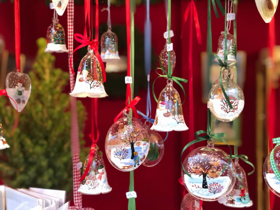 Hand-painted ornaments, Christmas market, Vienna