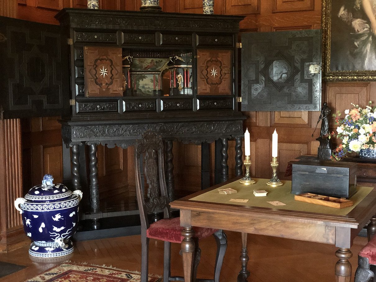 oak sitting room cabinet, biltmore mansion